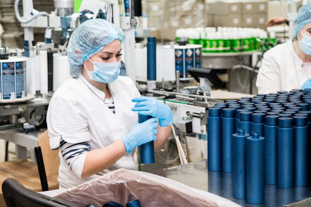 оборудование для производства мазей. оборудование для производства крема косметического. контрактное производство косметики. производство кремов косметических. завод шампуней.