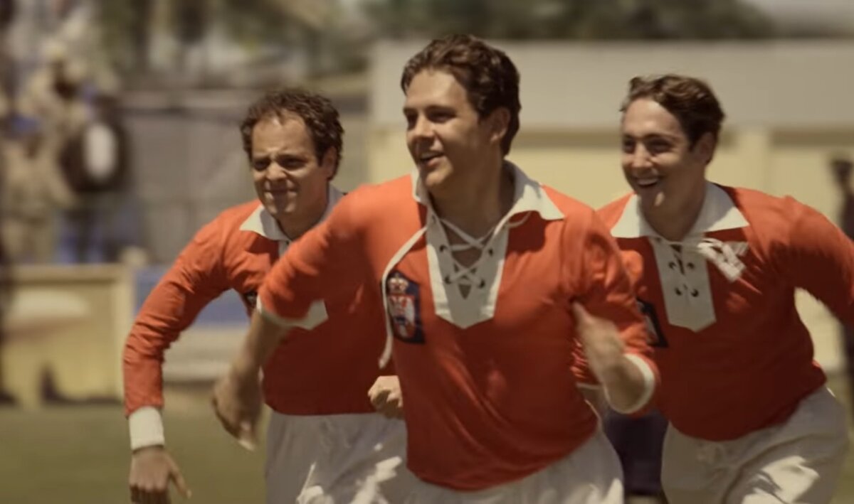 В российское кино попал после знакомства с Никитой Михалковым на Московском кинофестивале, где представлял сербский фильм.