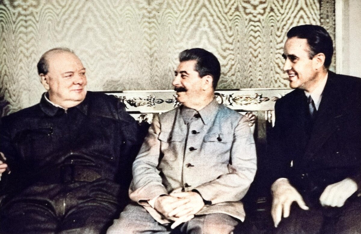 Сталин, Черчилль и Гарриман.