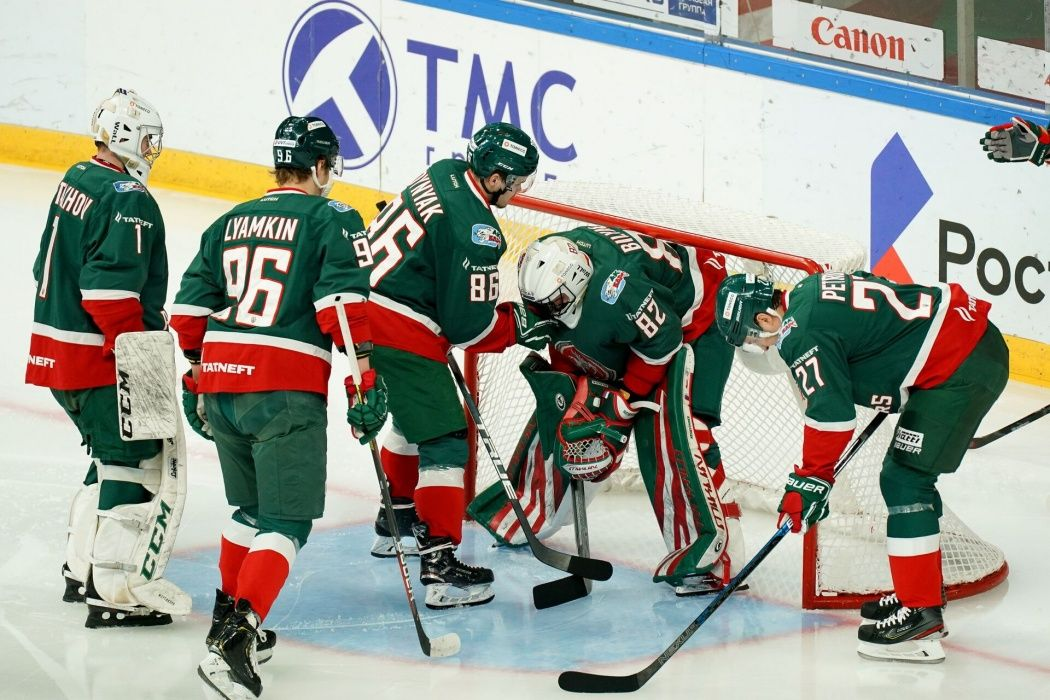 Тнв хоккей. Тнв татарстан ак барс. Тнв татарстан ак барс. Ак барс хоккей форма. Ска ак барс лого.
