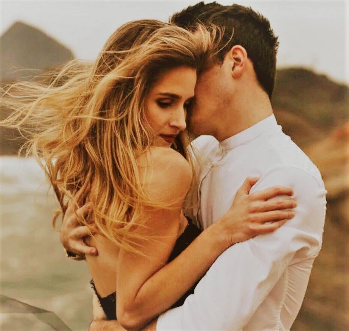 Почему нас тянет друг к другу?