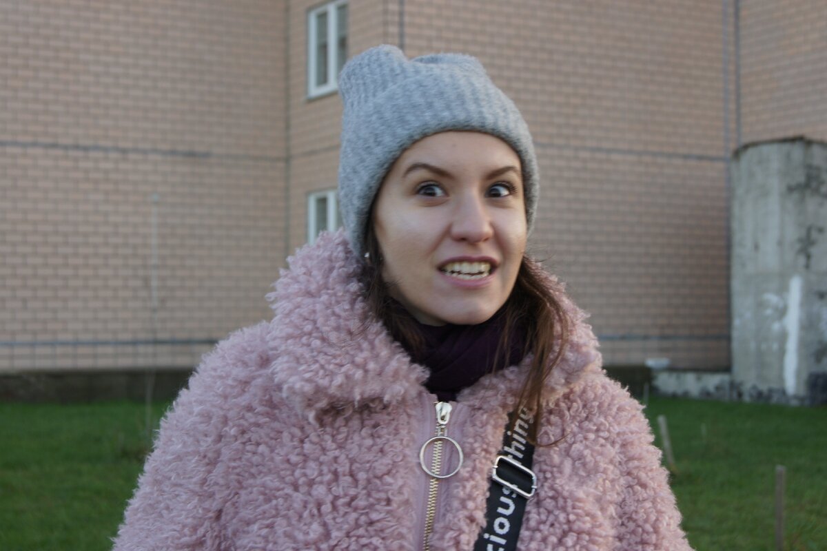 Кстати, эту гипотезу про простые нужные темы для простых людей, я тестирую до сих пор...