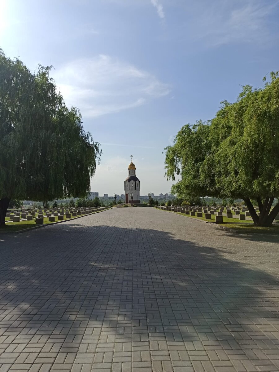 Действительно атмосфера вечного покоя.