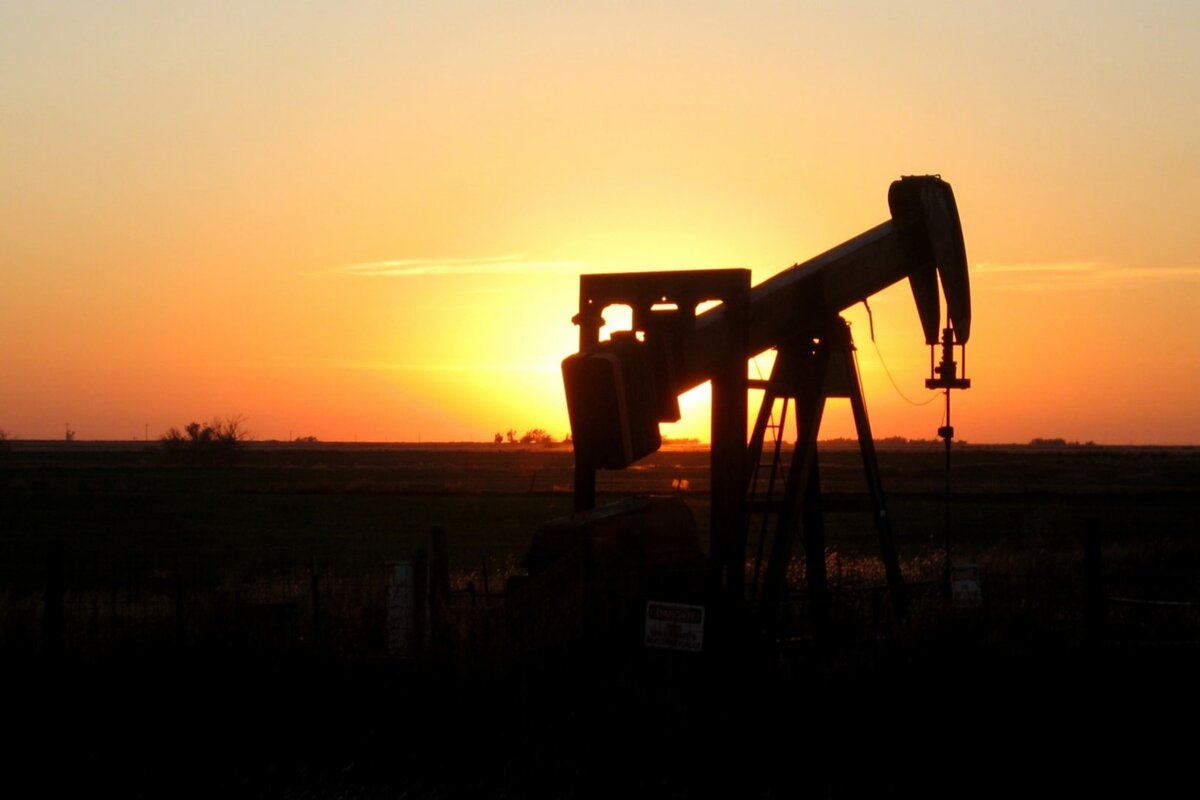 Нефтяная вышка в Оклахоме. Лицензия: CC0 Public Domain. Автор: Gina Dittmer