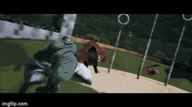 Квиддич. Источник: https://c.tenor.com/XUs6OGfqkVUAAAAd/quidditch.gif