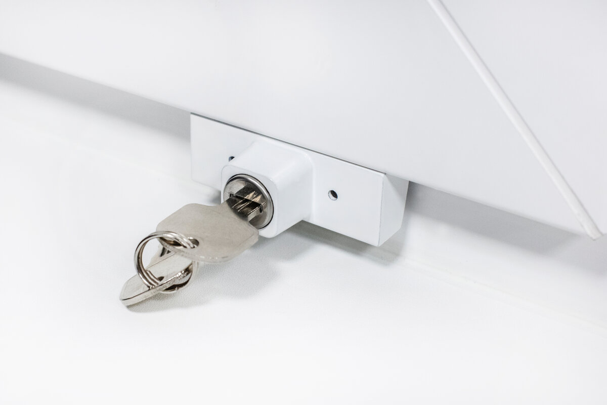 Окно Melke с замком Baby Safe Lock