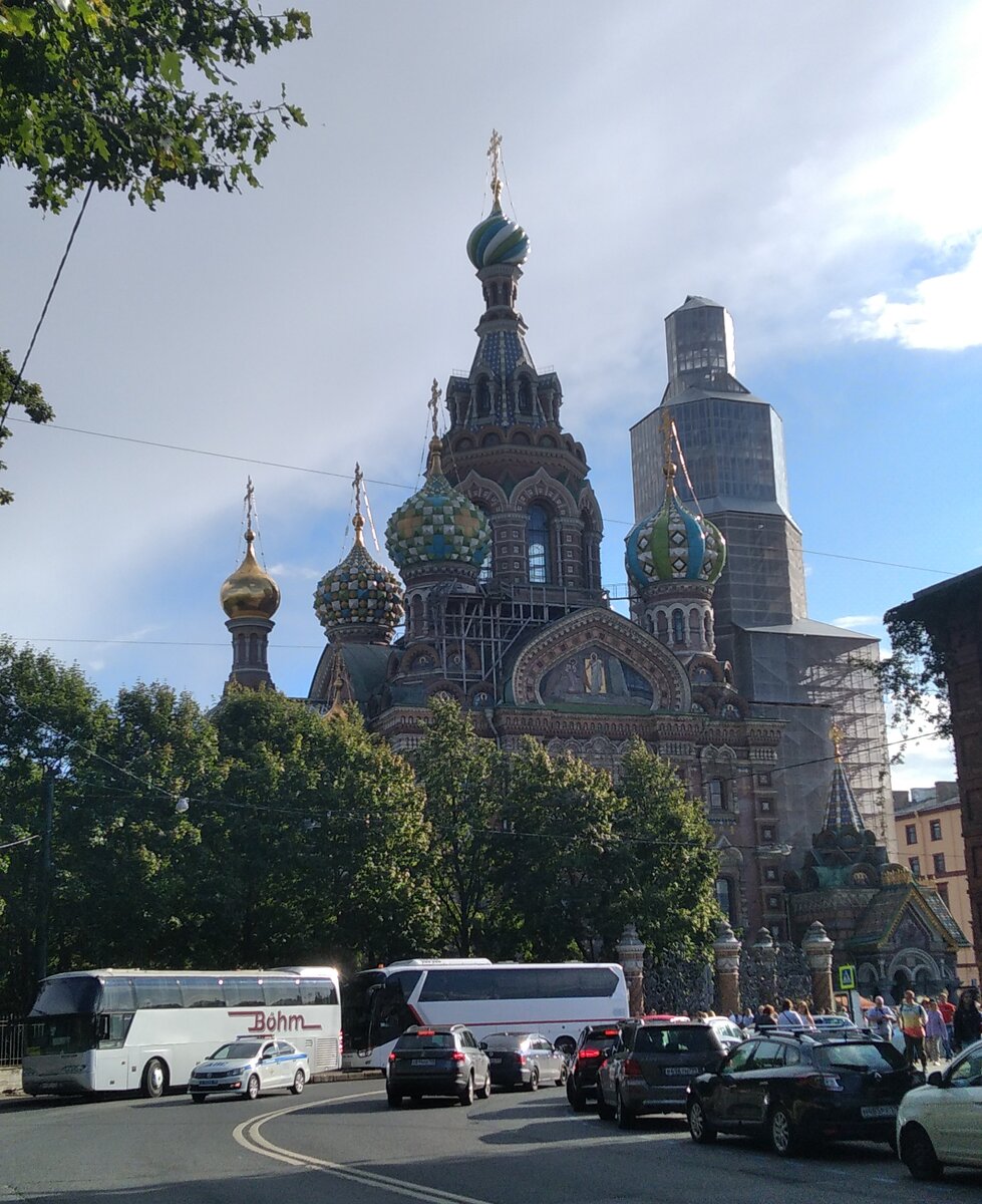 Собор Воскресения Христова (Спас-на-Кров́и) в Санкт-Петербурге, вид с Царицынского проезда. Дата: 29.07.2023