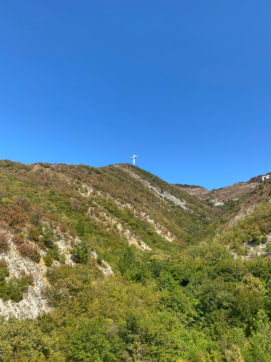 Поклонный крест в Геленджике 