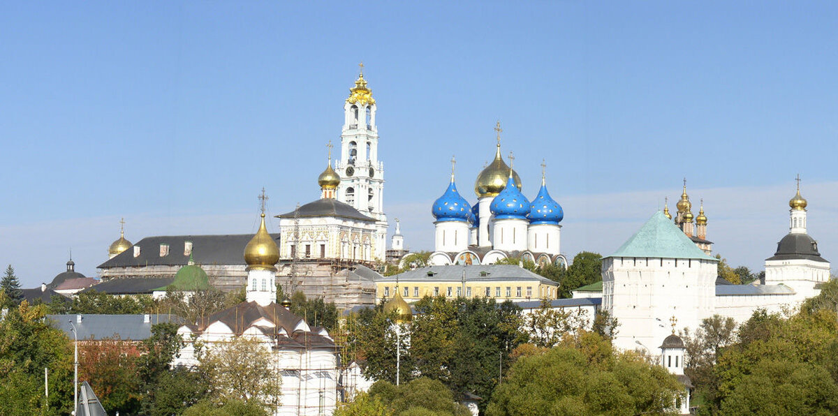 Сергиев посад море. Троице-Сергиева Лавра панорама. Троице Сергиевский монастырь панорама. Сергиев Посад золотое кольцо России. Лавра Сергиев Посад панорамный вид.