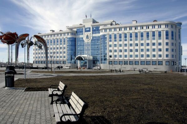 Источник: https://www.ks-yanao.ru/vlast/dmitriy-artyukhov-utverdil-sostav-pravitelstva.html