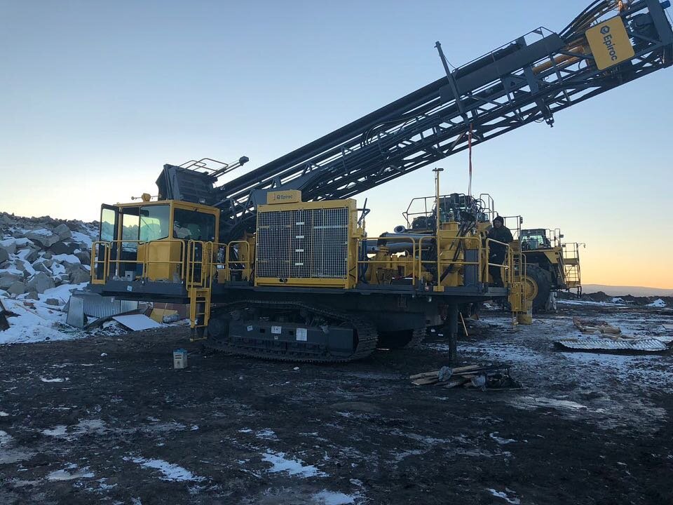 Atlas copco dml. Atlas copco буровая: dml-1200. буровой станок epiroc dm45 lp. Atlas copco dml 1200. буровой станок атлас копко дмл 1200.