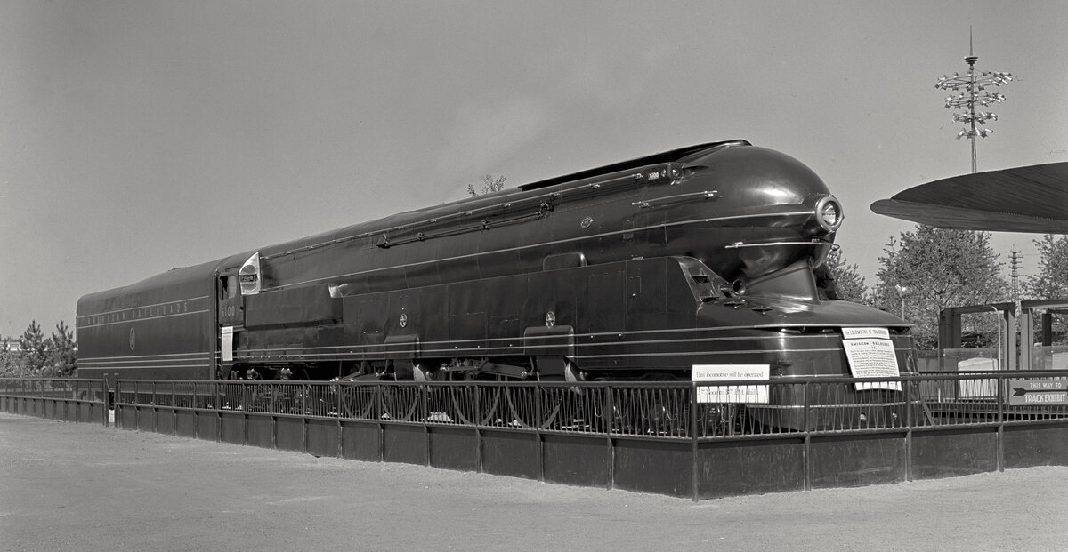 Pennsylvania Railroad S1 «Big Engine»