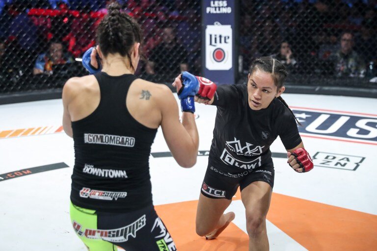 Бой Илимы-Лей Макфарлейн (Photo Bellator MMA) 