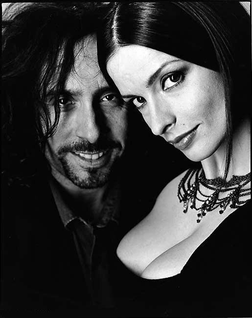 Тим Бёртон и Лиза Мэри Смит, 1998 год. Фото: David Bailey