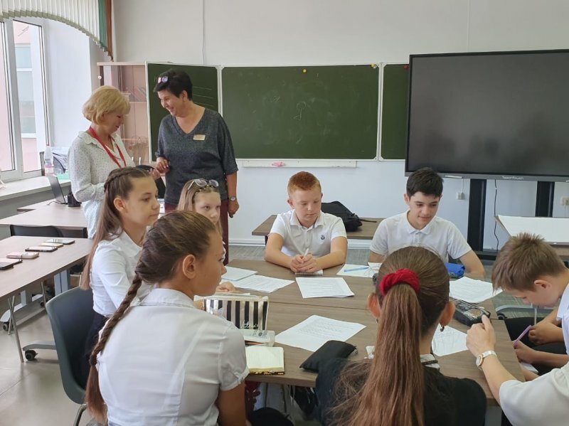 школа талантливых детей. усть лабинский лицей дерипаска. олимпиада удивительное рядом хабаровск. школа одаренных детей ханты. школы для одаренных детей в россии.