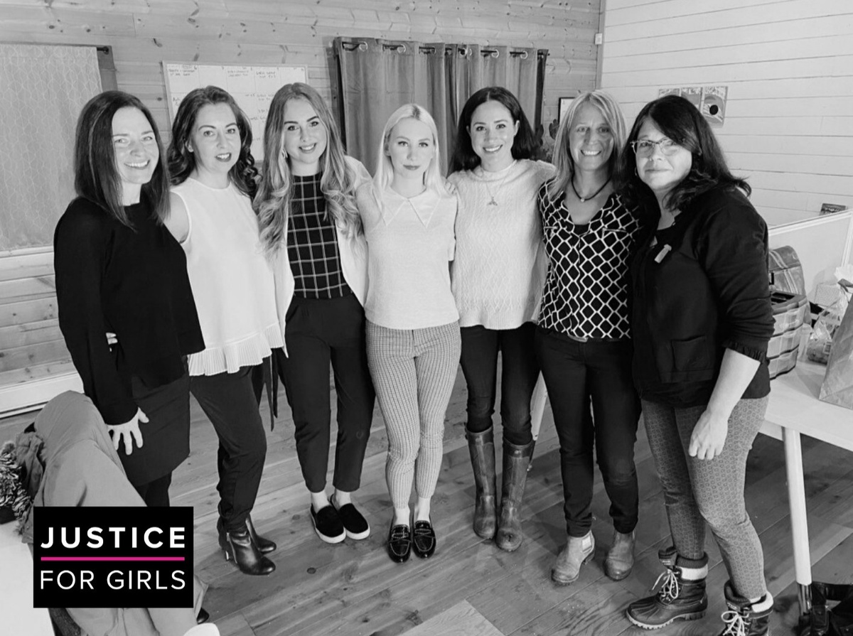 Меган и сотрудницы, фото: justice for girls