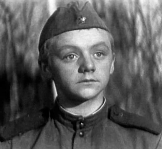 кадр из фильма "Годен к нестроевой" 
