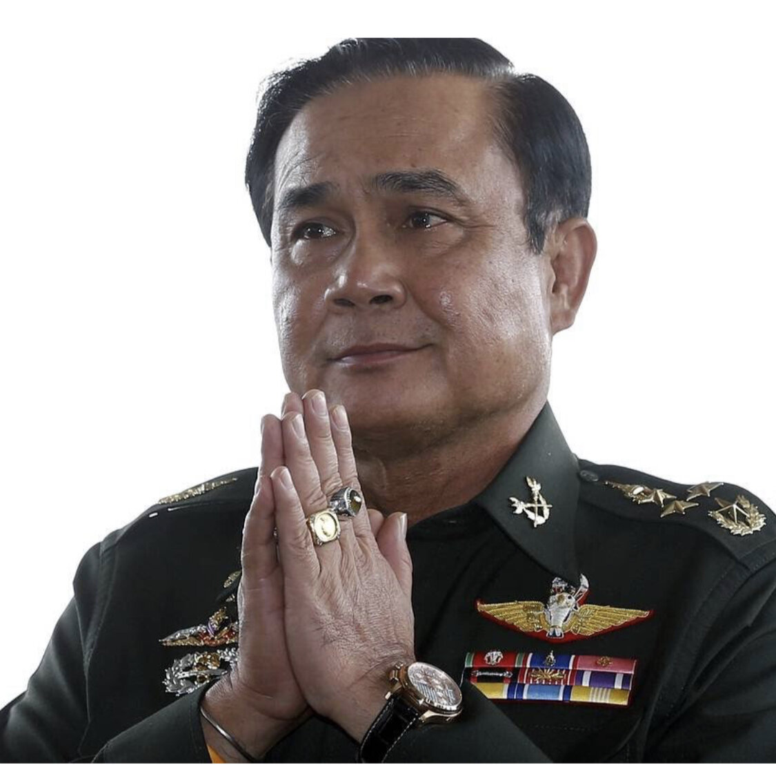 Таиланд только что закрыл границы и ввёл чрезвычайное положение. Что это значит