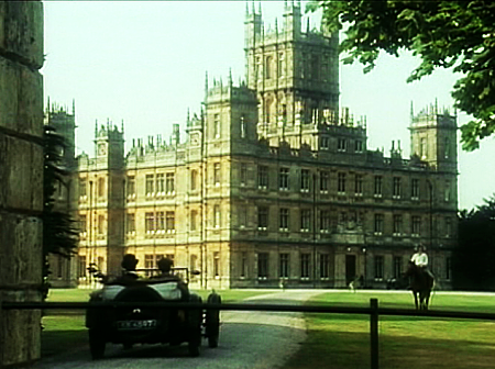 кадр из сериала ВВС "Дживс и Вустер"
