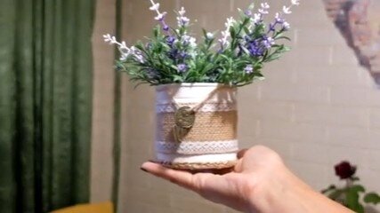 Ваза из консервной банки | Tin can crafts, Floral arrangements, Can crafts