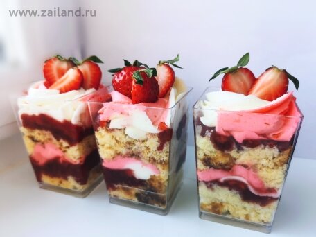 Трайфлы с клубникой пошаговый рецепт в стаканчиках