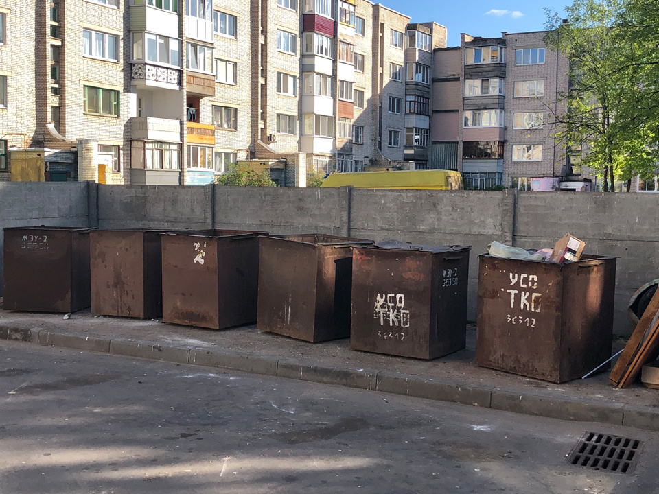 кормушка голубей