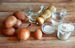 Как готовить ханум с картошкой? Подготовьте все необходимые ингредиенты, они самые простые.