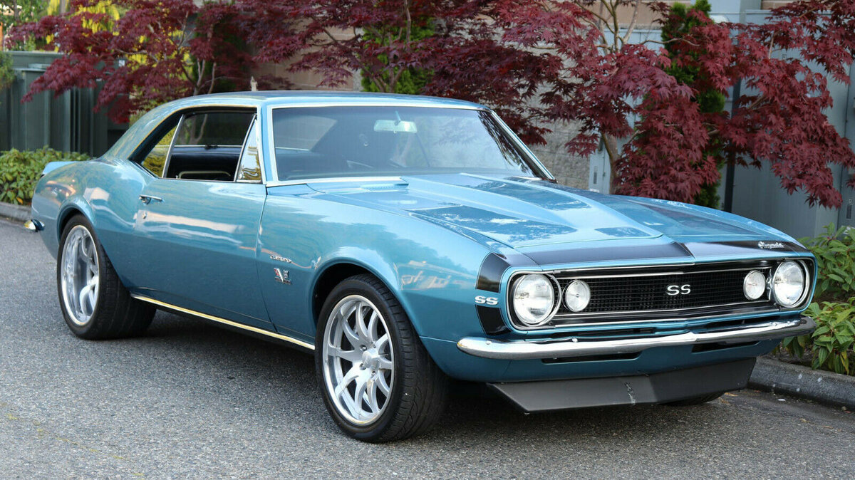 Chevrolet Comaro SS 1967 года. Источник https://www.ebay.ca/itm/1967-Chevrolet-Camaro-RS-SS/284050732454?hash=item4222be35a6:g:PiEAAOSwWttfeBJV