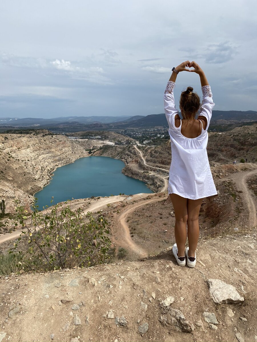 Балаклава Крым озеро сердце
