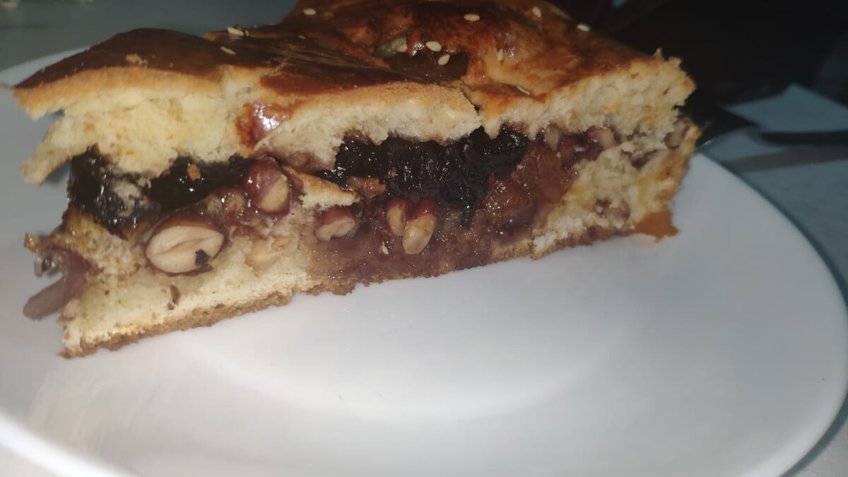 Пирог из сухофруктов