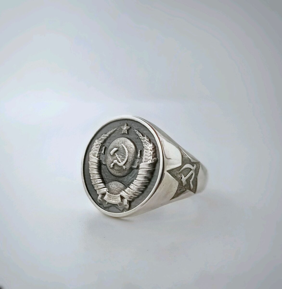 Перстень из серебра, СССР. Цена 4 200 руб.  Фото: livemaster.ru