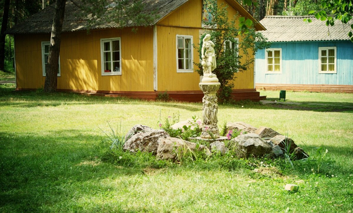 Домики лагеря Химик. Фото из ВКонтакте.