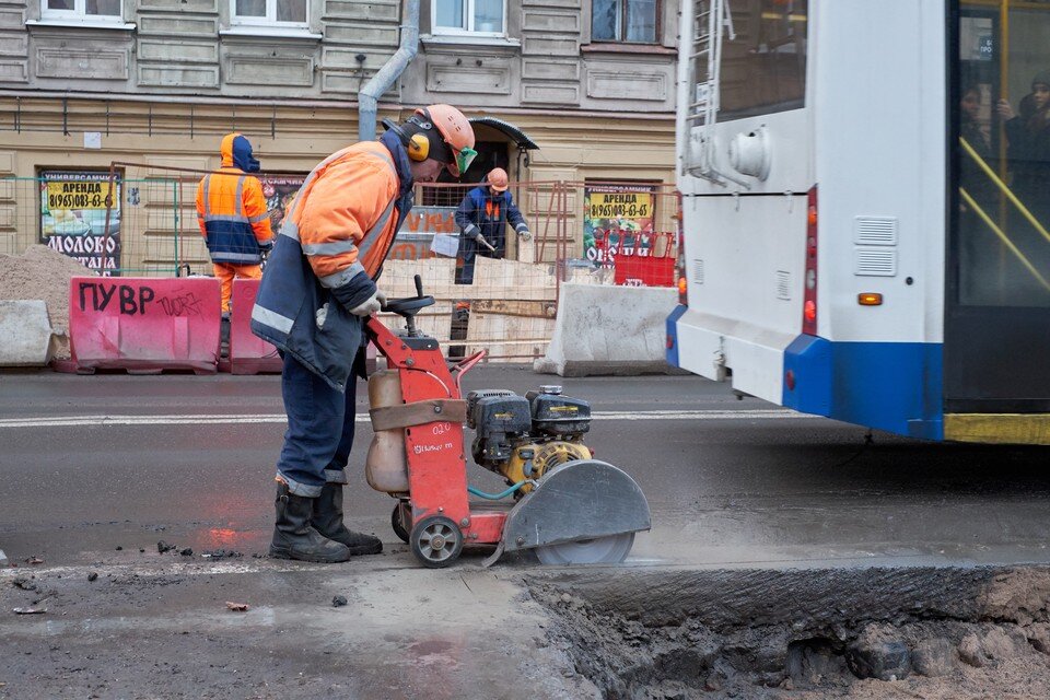     ГАТИ информирует о планируемых ограничениях дорожного движения в 2 районах Петербурга с 22 июля Артем КИЛЬКИН (архив)