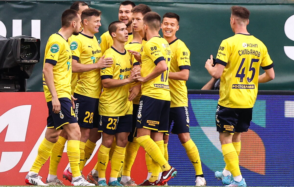    Футболисты "Ростова"  Александр Щербак/ТАСС