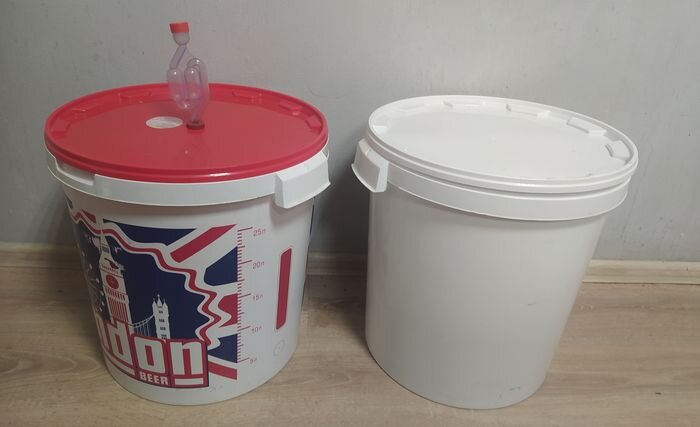 Бродильные ёмкости.