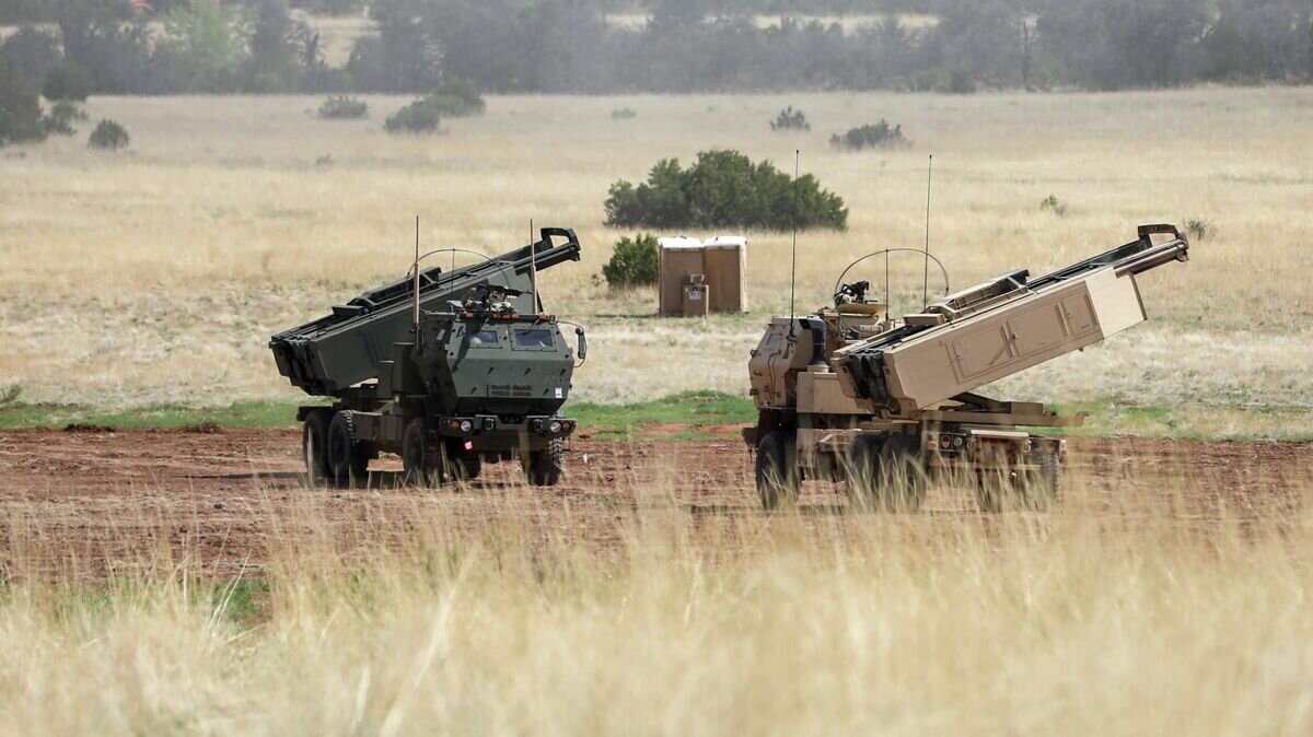    Американские РСЗО HIMARS© Фото : U.S. Army / Spc. Collin MacKown