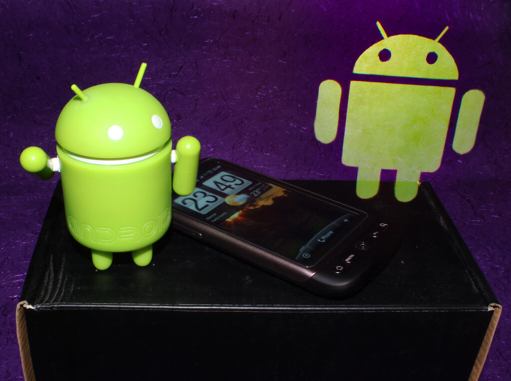 Выпустили безопасный телефон с Android.