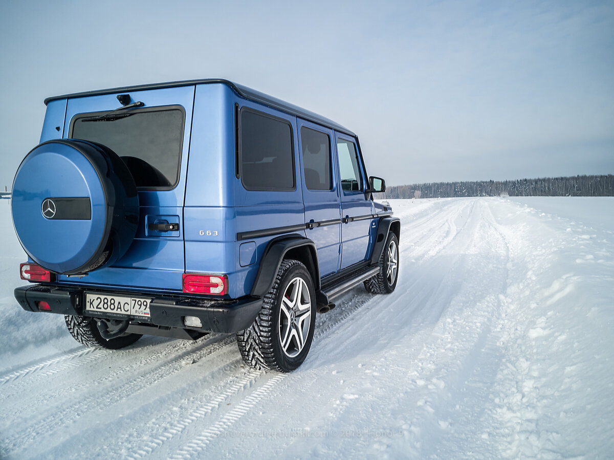 Вася куба. Mercedes g63 w463 Mansory. Задний бампер w463 Mansory. Спойлер на 463 Гелендваген. Гелик сзади.