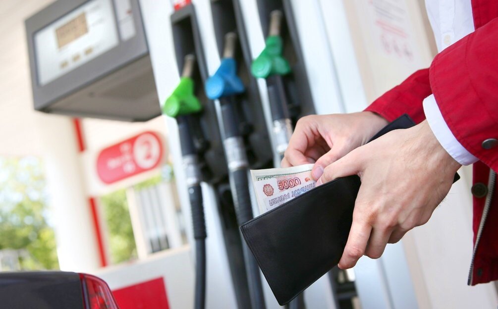 источник:https://yandex.ru/images/search?text=%D1%86%D0%B5%D0%BD%D0%B0%20%D0%BD%D0%B0%20%D0%B1%D0%B5%D0%BD%D0%B7%D0%B8%D0%BD&img_url=https%3A%2F%2Fwww.qashqai-club.ru%2Fwp-content%2Fuploads%2F2015%2F12%2Fqashqai-news-11.jpg&pos=1&rpt=simage