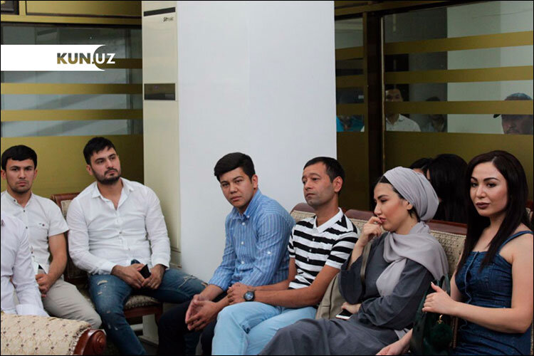 Артисты в «Узбекконцерте». Фото с сайта Kun.uz 
