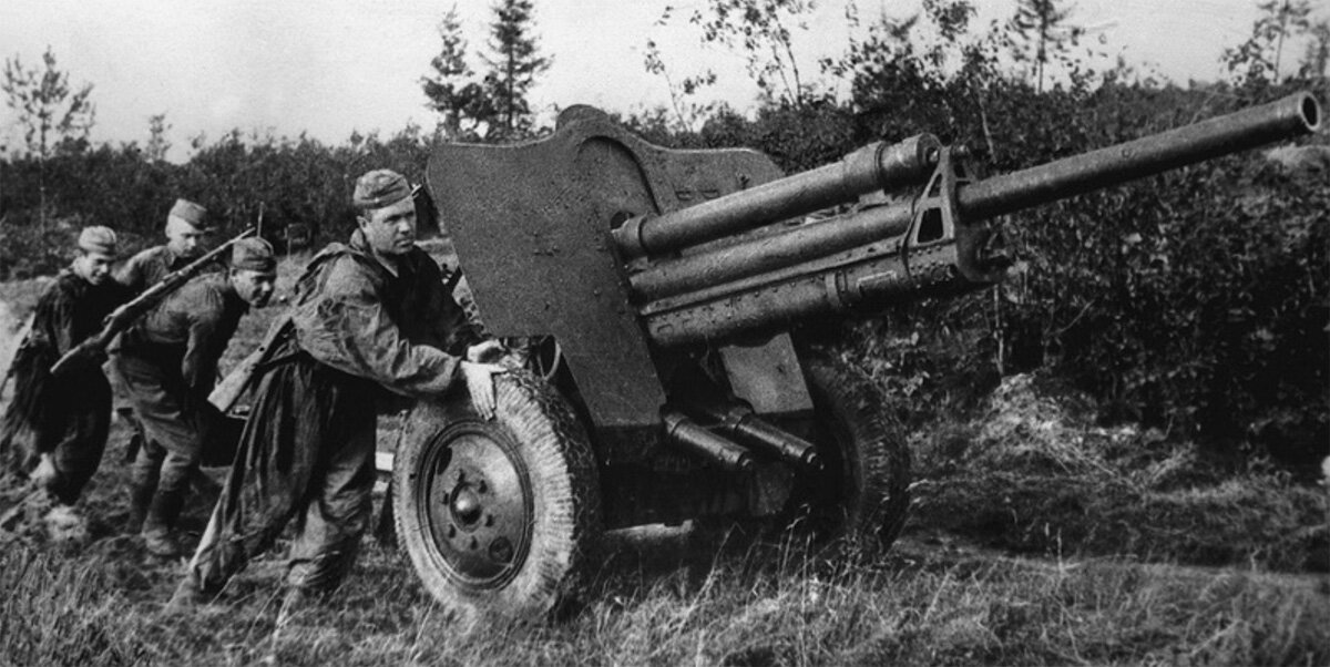 76-мм ЗИС-3  
