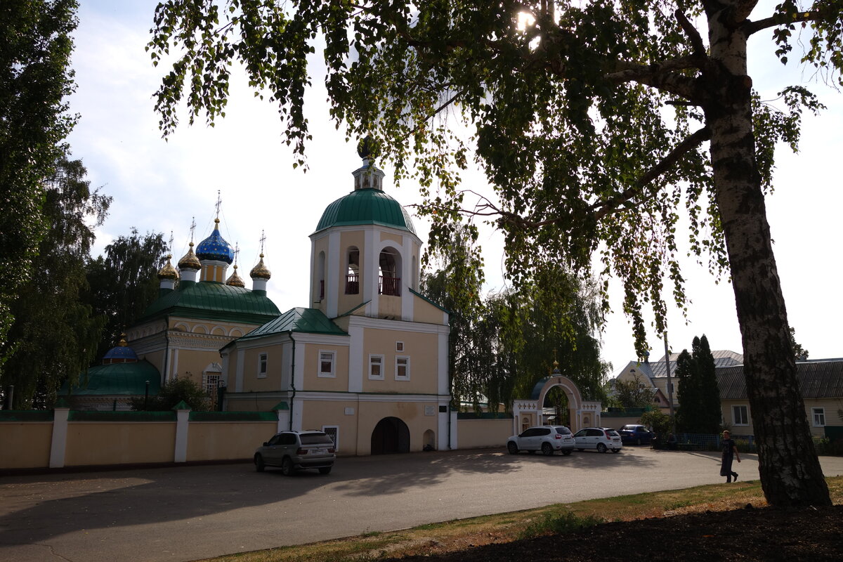 Храмы города ливны. Сергиевская Церковь Ливны.