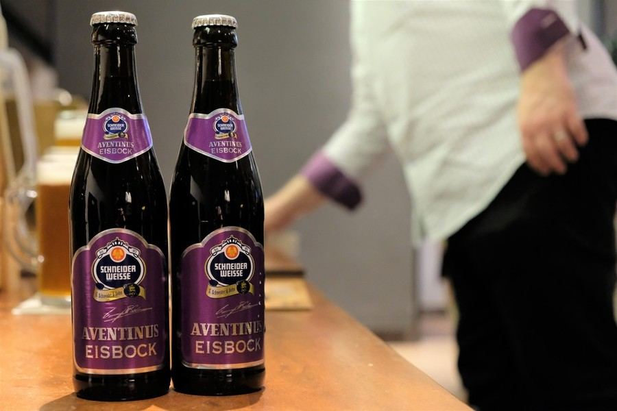 Айсбок — очень крепкое пиво, повышенная концентрация алкоголя в котором достигается путем вымораживания части воды