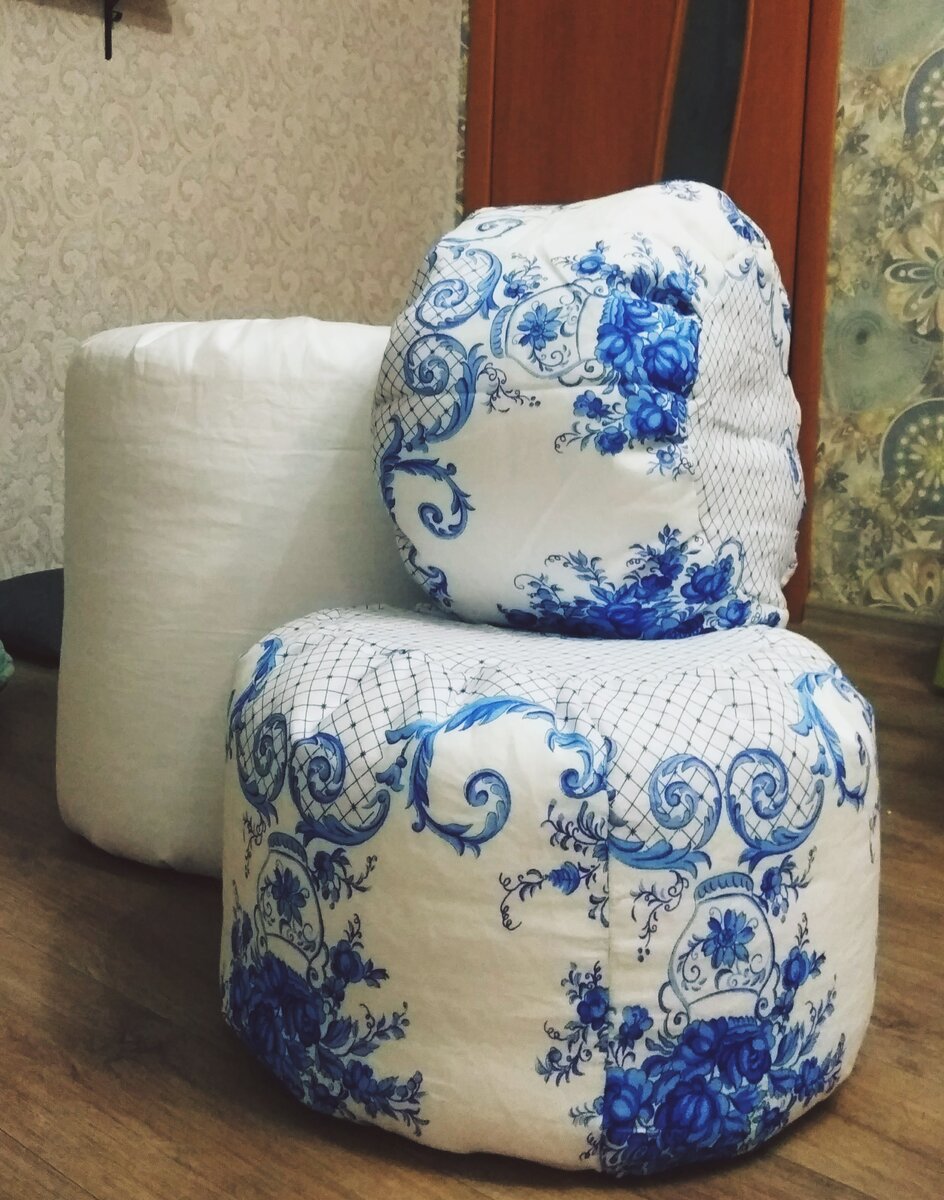 Самый большой сшит чуть раньше