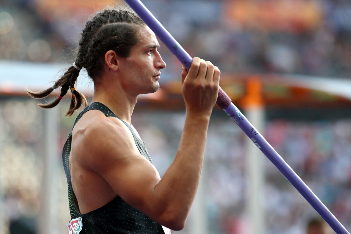 Илья Шкуренев