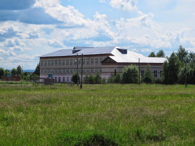 Осинский пермский край. Осинский район Пермский край. Пермский край село Крылово Осинский район школа сад. Гремячинская школа Осинский район Пермский край. Село Гремяча Осинского района.