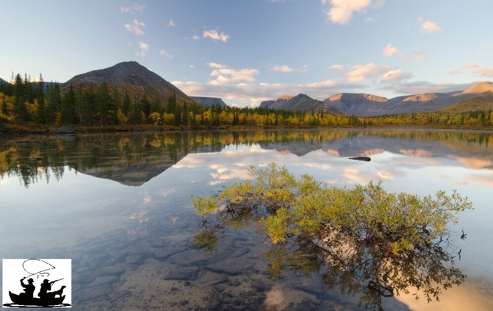 Прекрасное озеро Кольского полуострова