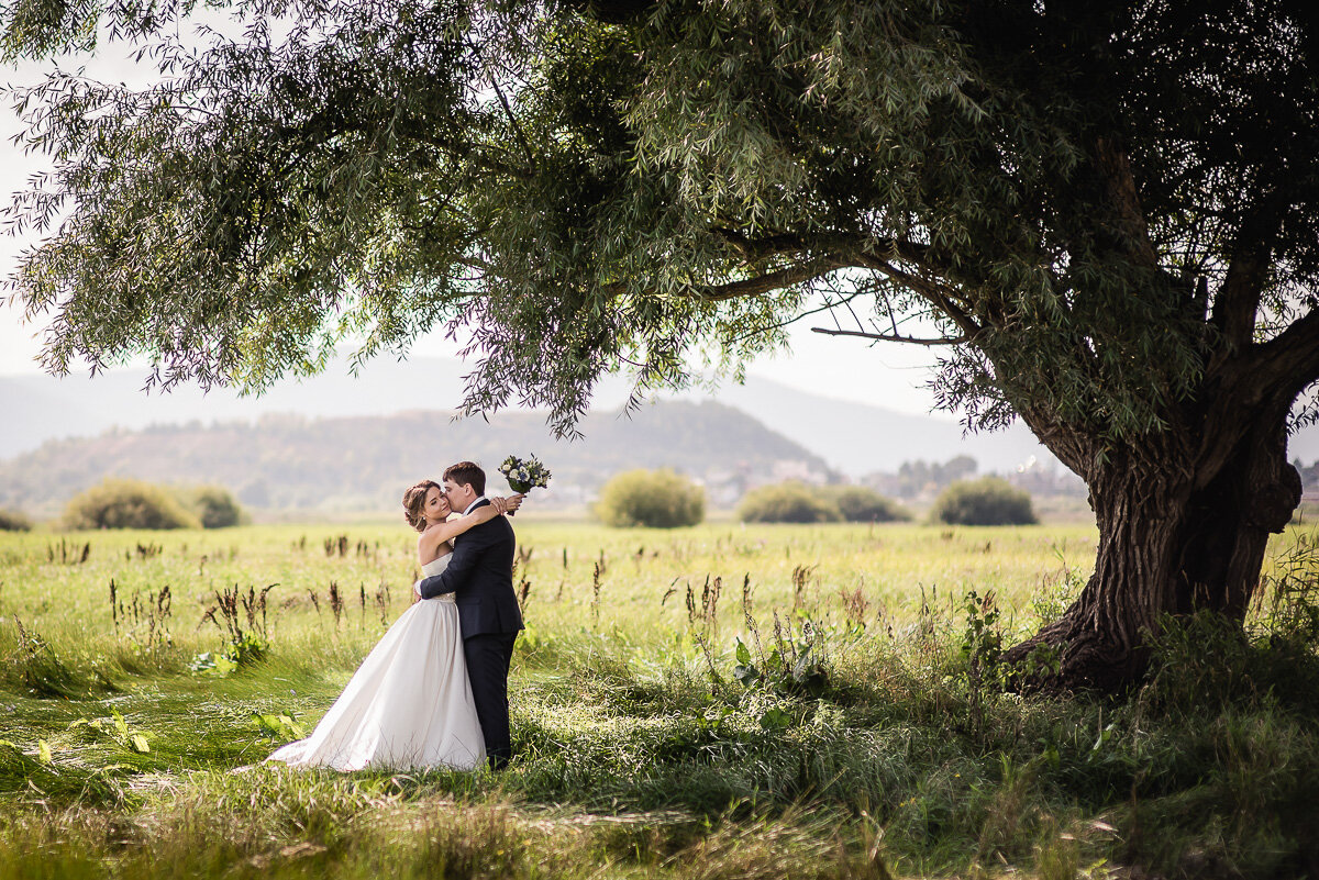 Фото: Сергей Бошкарев. Макияж: Наташа Бош. Свадьба в августе. Жара невыносимая.