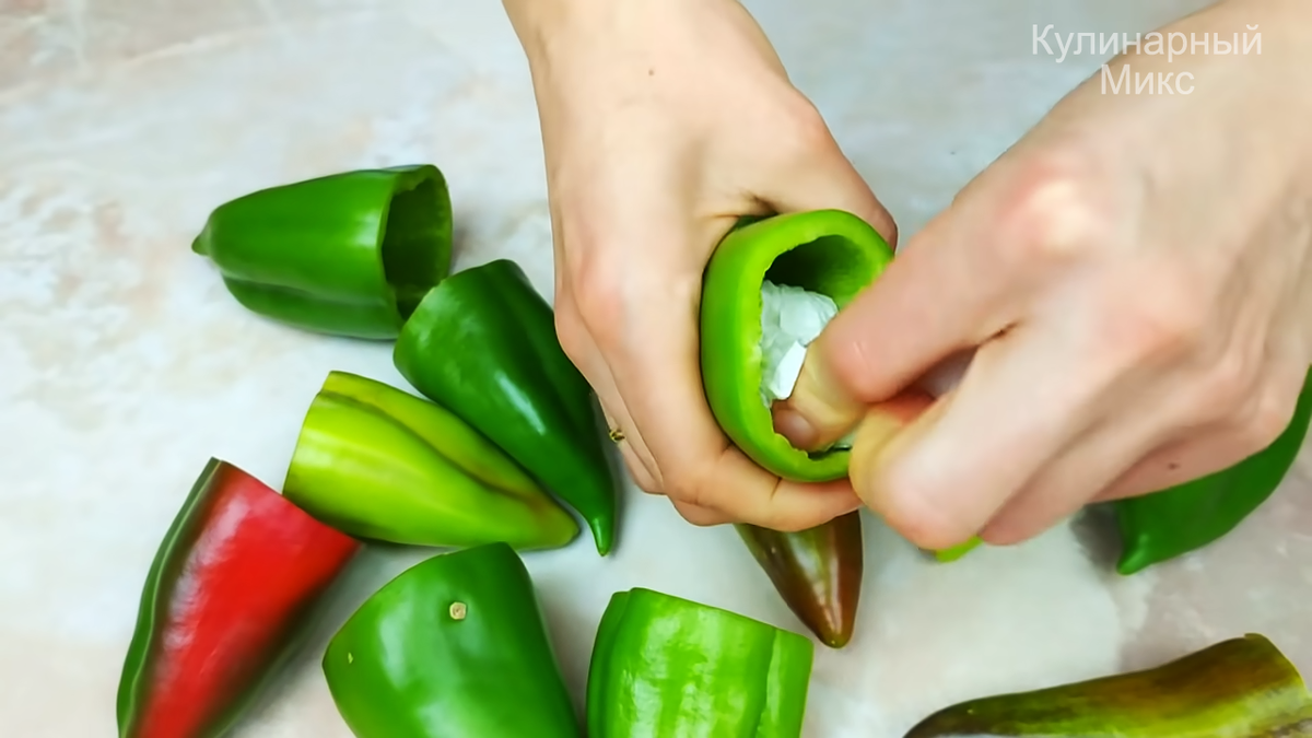 10 рецептов на зиму: как сохранить перец зеленый на долгое время