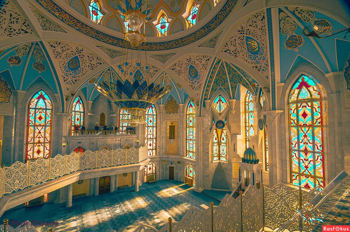Мечеть масджид е туба внутри. Казанский кремль мечеть кул шариф. Мечеть внутреннее. Мечеть кул шариф внутри. Мечеть внутреннее.
